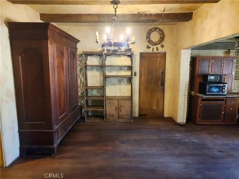 Tiny photo for 3221 Redwood Dr, Riverside, CA 92501 (MLS # IV25241550)
