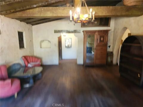 Tiny photo for 3221 Redwood Dr, Riverside, CA 92501 (MLS # IV25241550)