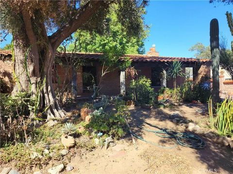 Tiny photo for 3221 Redwood Dr, Riverside, CA 92501 (MLS # IV25241550)