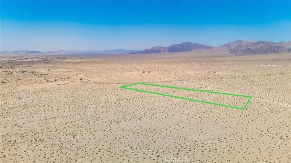 Photo of 100 Ironage Peak, 29 Palms, CA 92277 (MLS # JT26110194)