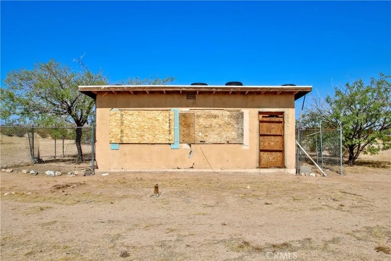 62107 Moon Drive