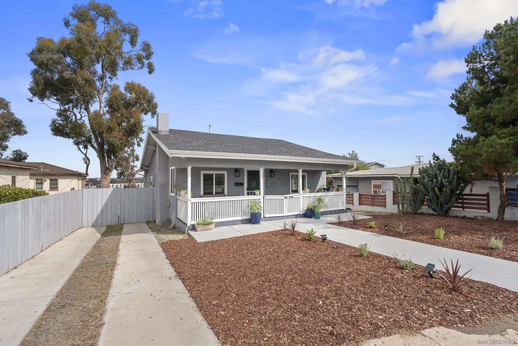 Photo of 5316 Roswell St, San Diego, CA 92114 (MLS # 260013545)
