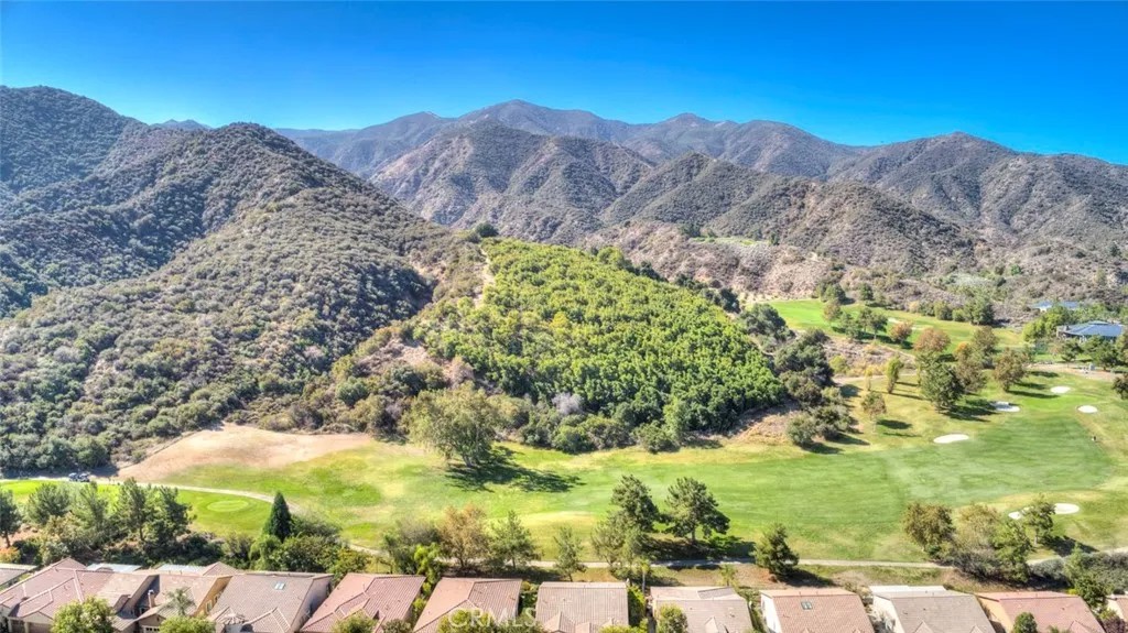 24627 Gleneagles Drive