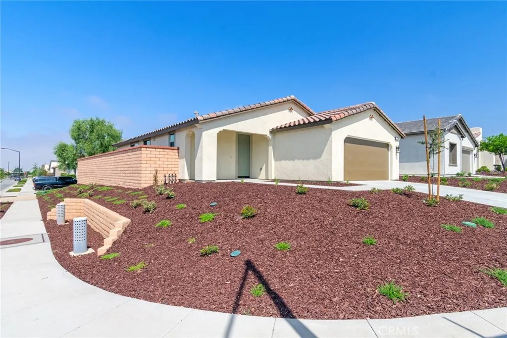 1553 Gardenview Trail