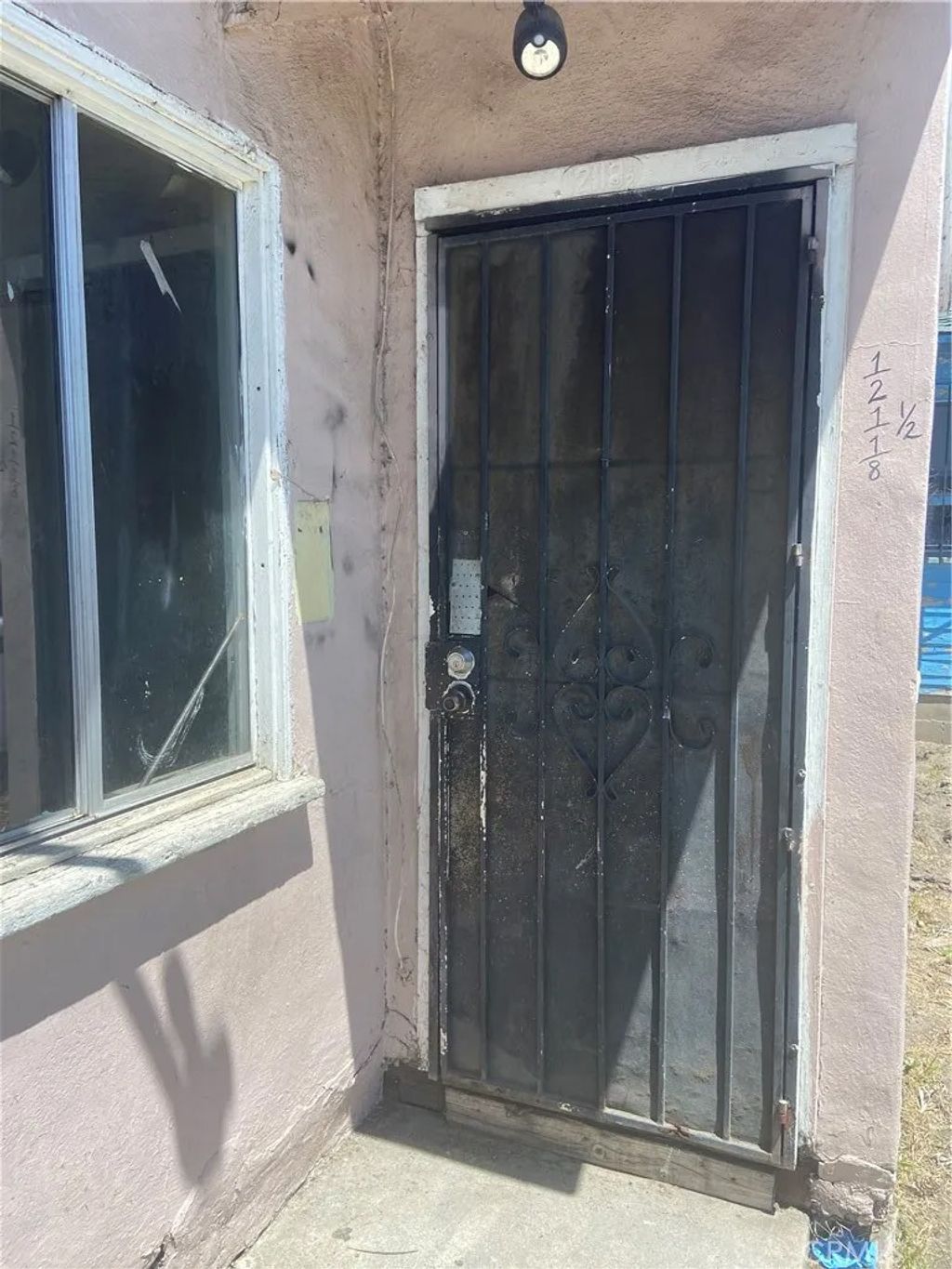 Photo of 12116 S Willowbrook Ave, Compton, CA 90222 (MLS # TR25280748)