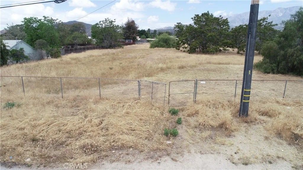 Photo of 39612 Lincoln St, Cherry Valley, CA 92223 (MLS # IG26089965)