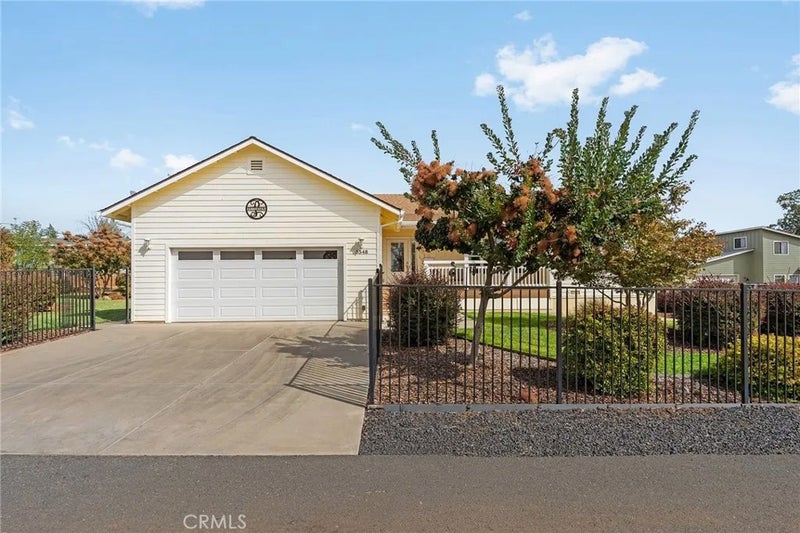 5548 Kemlyn Lane