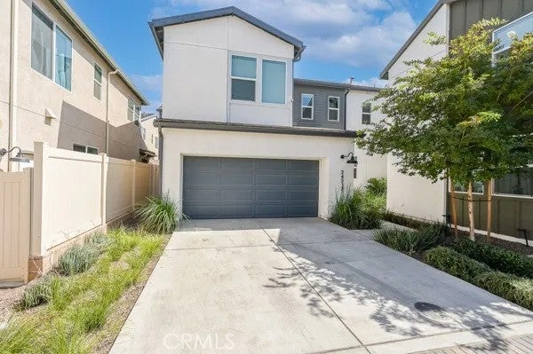 Photo of 24317 Sonieta Court, Corona, CA 92833 (MLS # OC26158729)