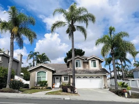 Photo of 633 Cantara Ln, Vista, CA 92081 (MLS # NDP2509967)