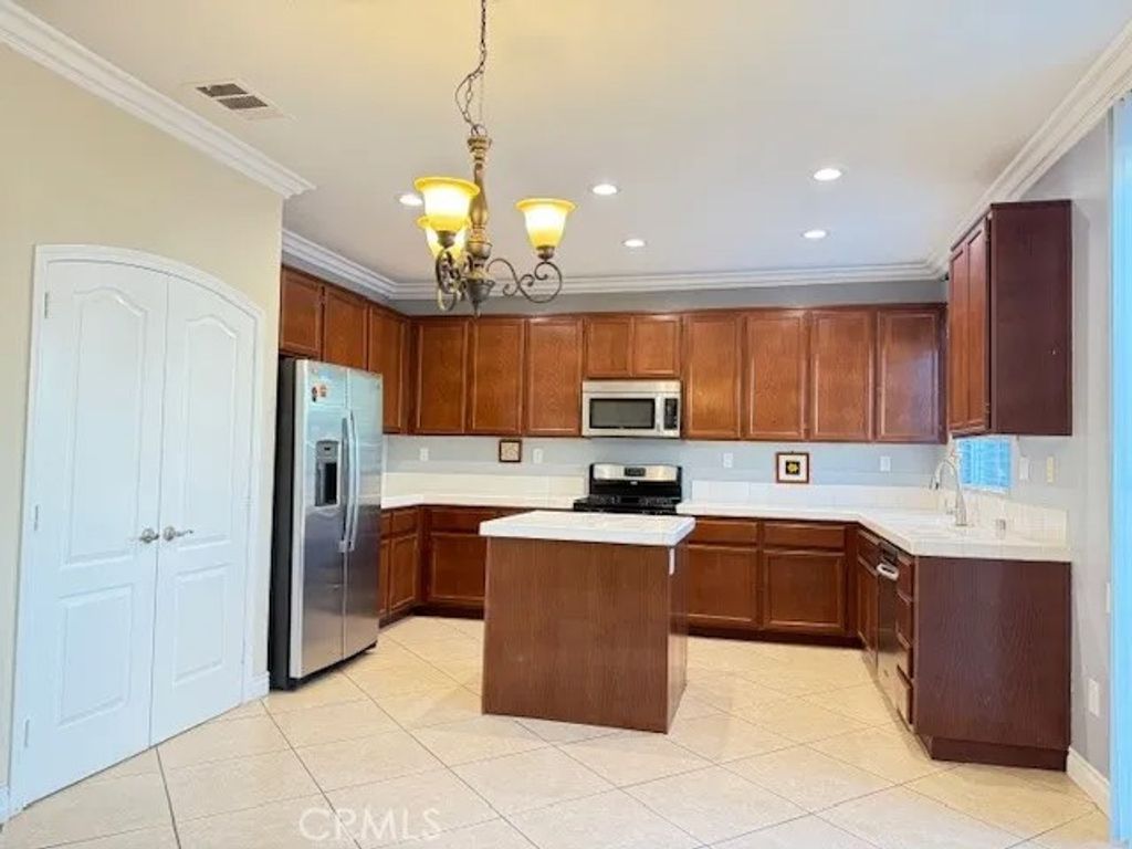 Photo of 16638 Alviso Court, Lake Elsinore, CA 92530 (MLS # SW26012667)