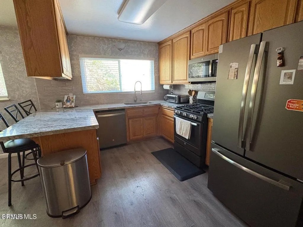 554 W Avenue J11