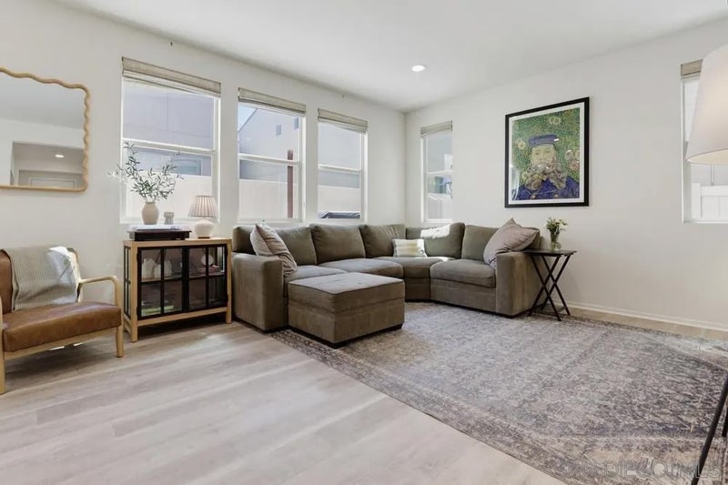 709 Merit Dr