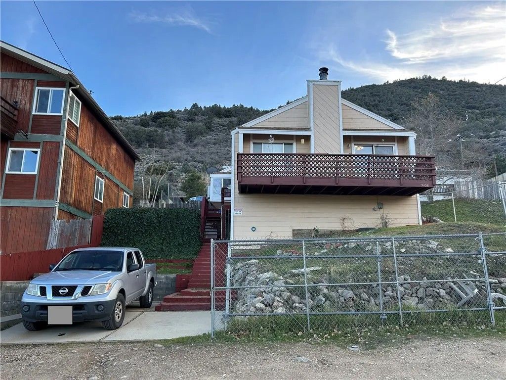 Photo of 3408 California Trl, Frazier Park, CA 93225 (MLS # SR26006579)