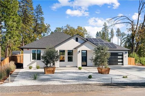 Photo of 6124 Ripley Lane, Paradise, CA 95969 (MLS # OR25245097)