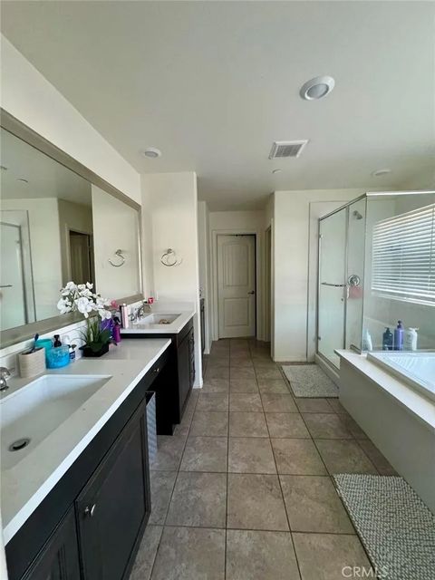 Tiny photo for 5144 Godinez Dr, Fontana, CA 92336 (MLS # TR25257117)