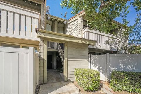 Photo of 75 Country Mile Road, Pomona, CA 91766 (MLS # CV26058364)