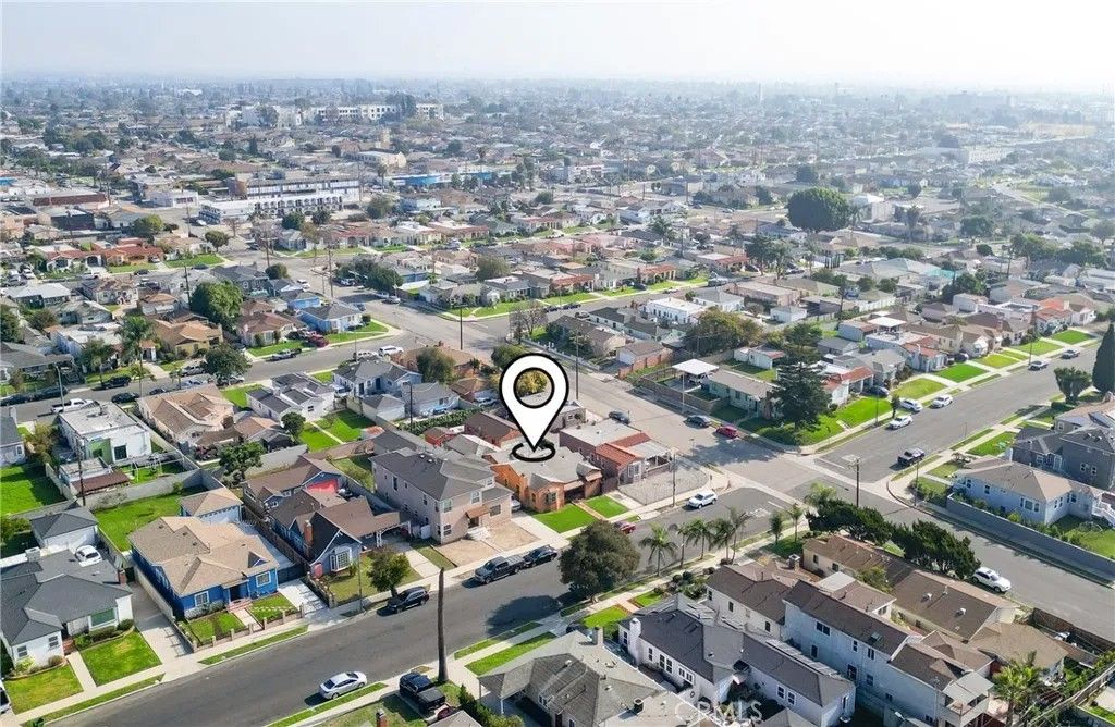 Photo of 10520 Ruthelen, Los Angeles, CA 90047 (MLS # DW25281142)