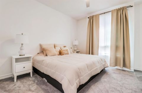Tiny photo for 1465 C St #3509, San Diego, CA 92101 (MLS # 250039635)