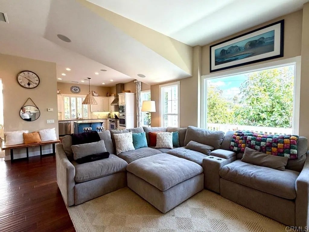 Photo of 212 N Helix Avenue, Solana Beach, CA 92075 (MLS # NDP2603758)