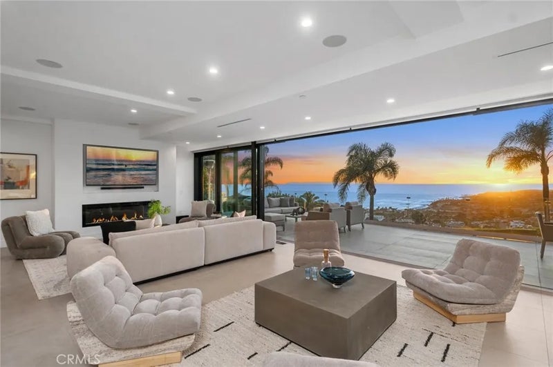 654 Canyon View Drive
