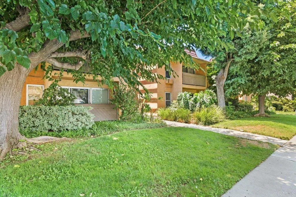 6911 Alvarado Road 16