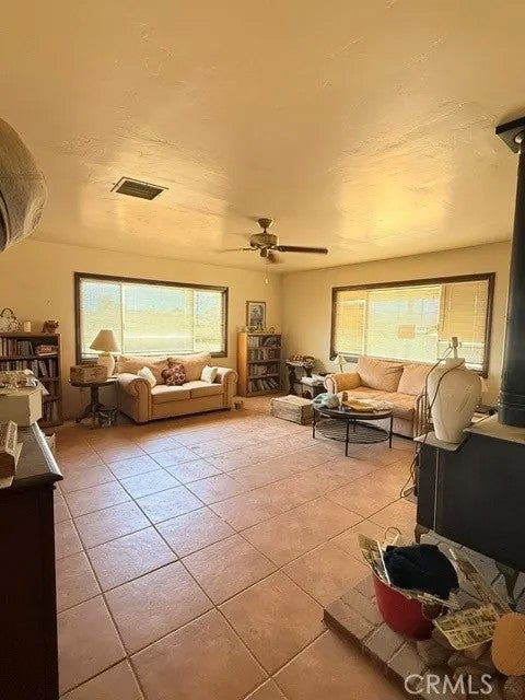 575 Warren Vista