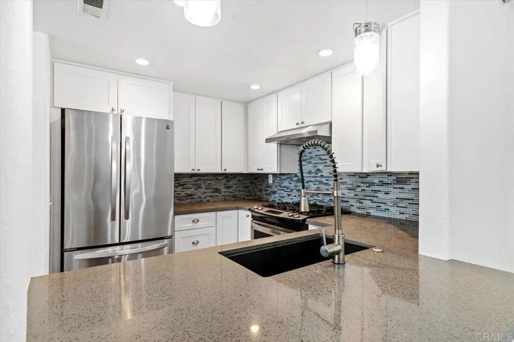 415 Ribbon Beach Way 251