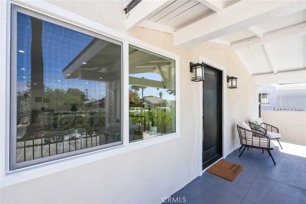 1746 W 38th Place
