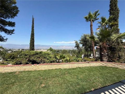 Tiny photo for 25051 Crestview Drive, Loma Linda, CA 92354 (MLS # IV25232519)