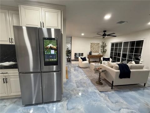 Tiny photo for 25051 Crestview Drive, Loma Linda, CA 92354 (MLS # IV25232519)