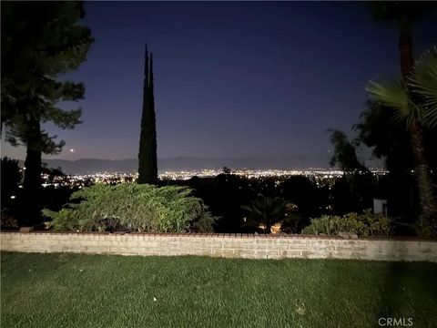 Tiny photo for 25051 Crestview Drive, Loma Linda, CA 92354 (MLS # IV25232519)