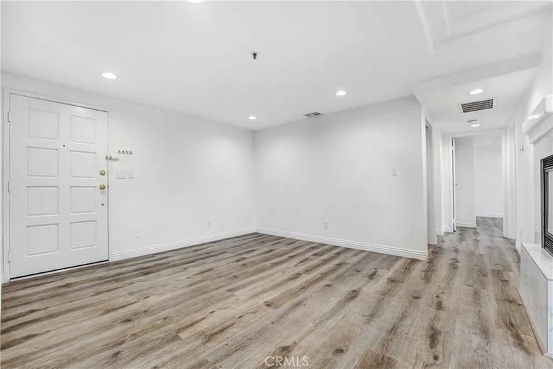 335 S Sierra Madre 203B