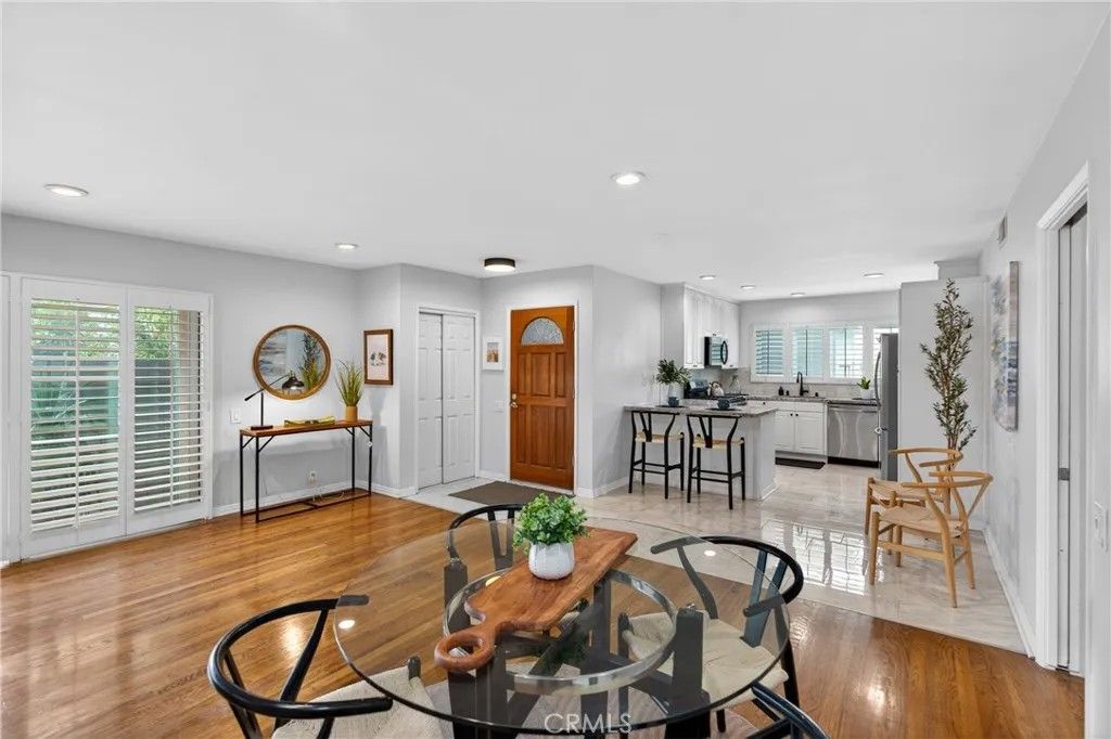 Photo of 3300 S Sepulveda Blvd #E47 Blvd, Culver City, CA 90034 (MLS # SR26069316)