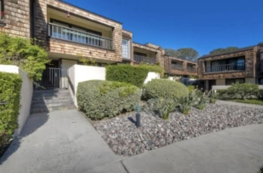 Photo of 2239 Del Mar Scenic Parkway, Del Mar, CA 92014 (MLS # 250046078)