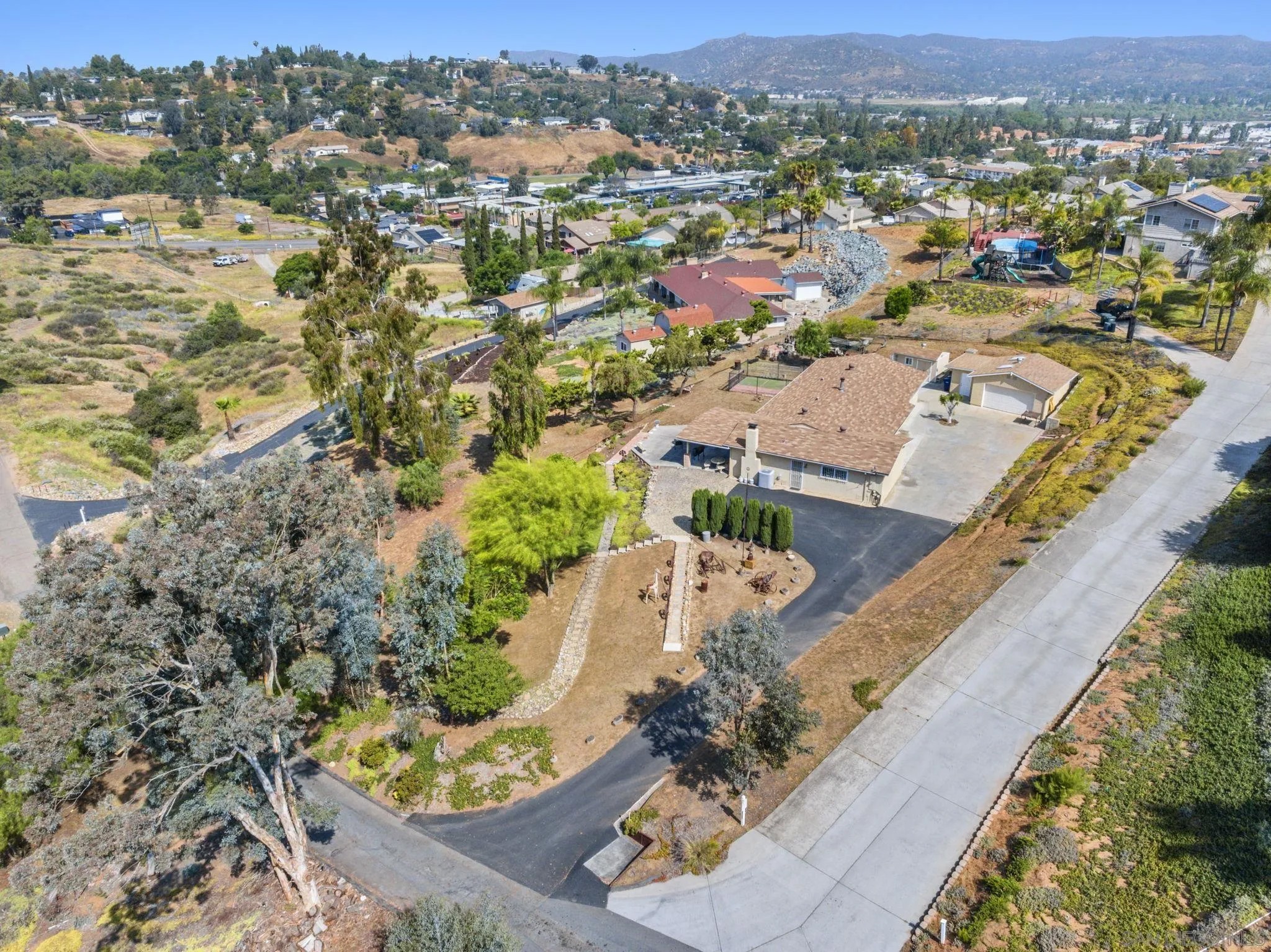 12220 Valhalla Drive