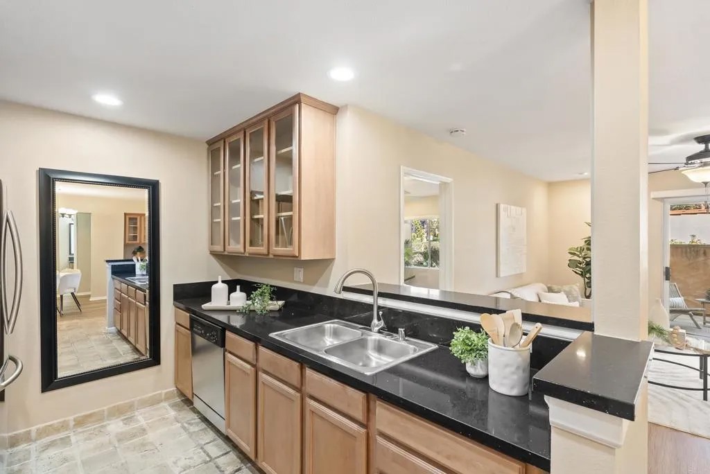 7130 Shoreline Drive 1103