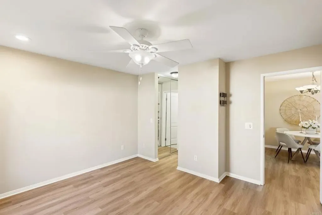 San Diego, California 92122, United States, 2 Bedrooms Bedrooms, ,2 BathroomsBathrooms,Residential,Active,241871