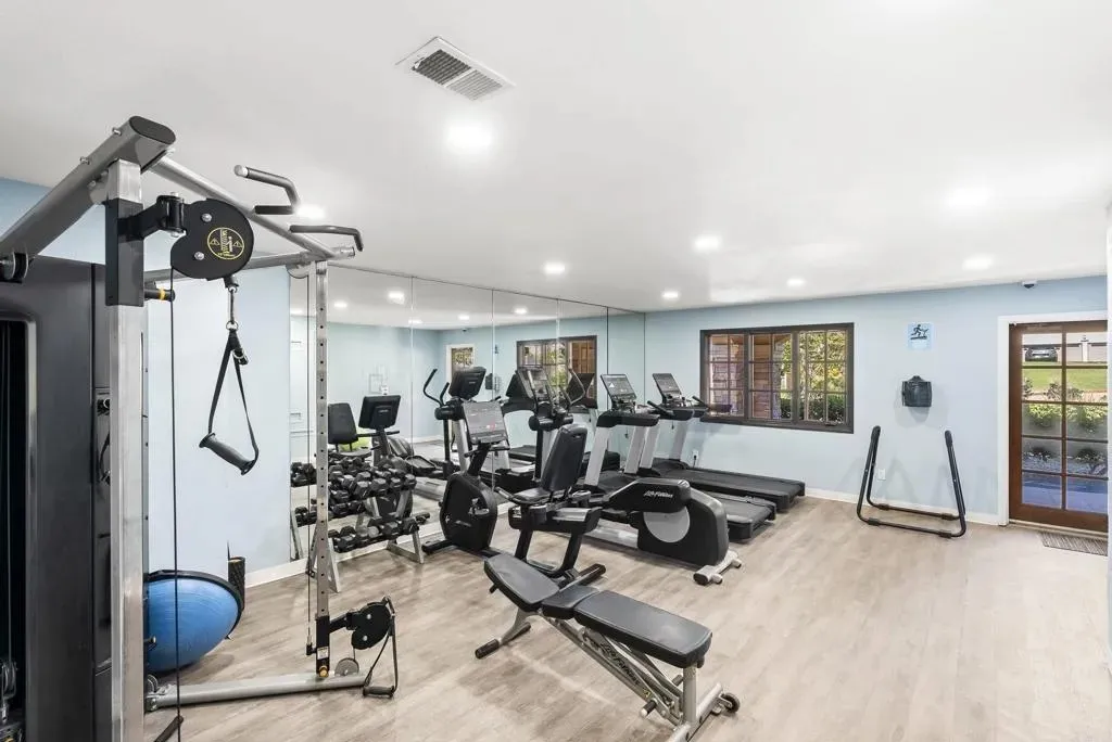 San Diego, California 92122, United States, 2 Bedrooms Bedrooms, ,2 BathroomsBathrooms,Residential,Active,241871