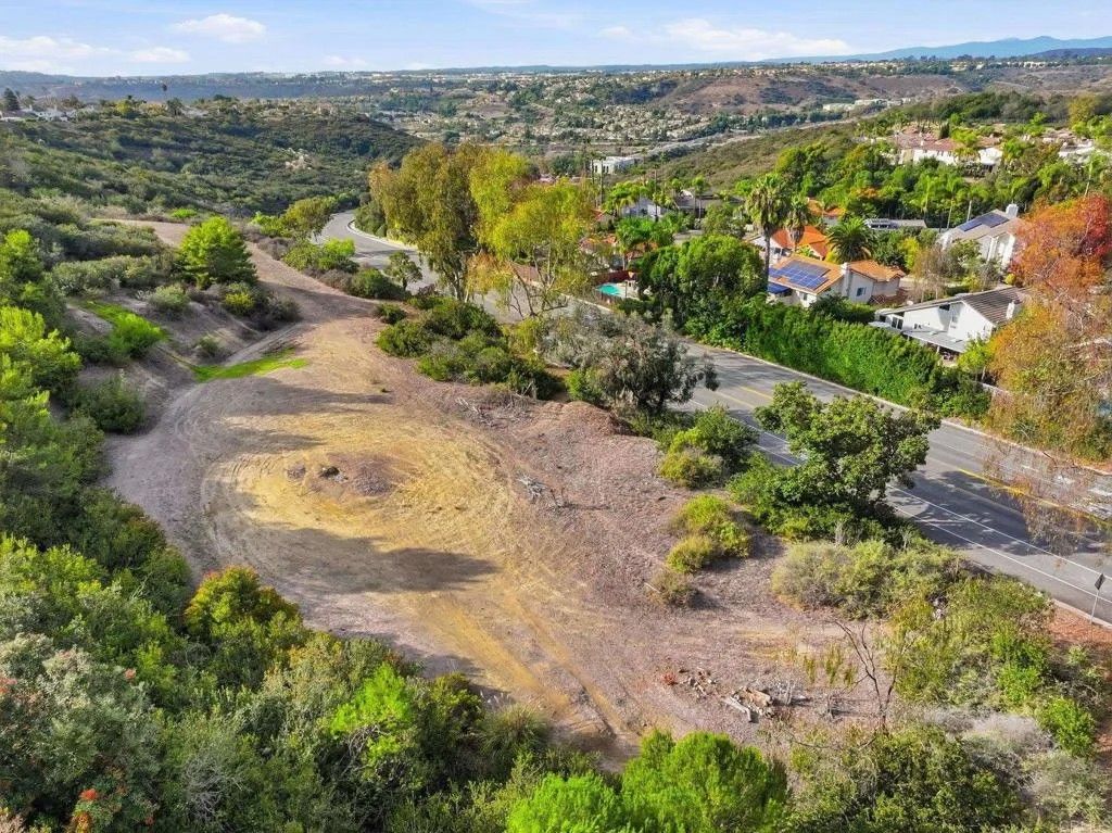 Photo of 6515 El Fuerte ST, Carlsbad, CA 92009 (MLS # NDP2605102)