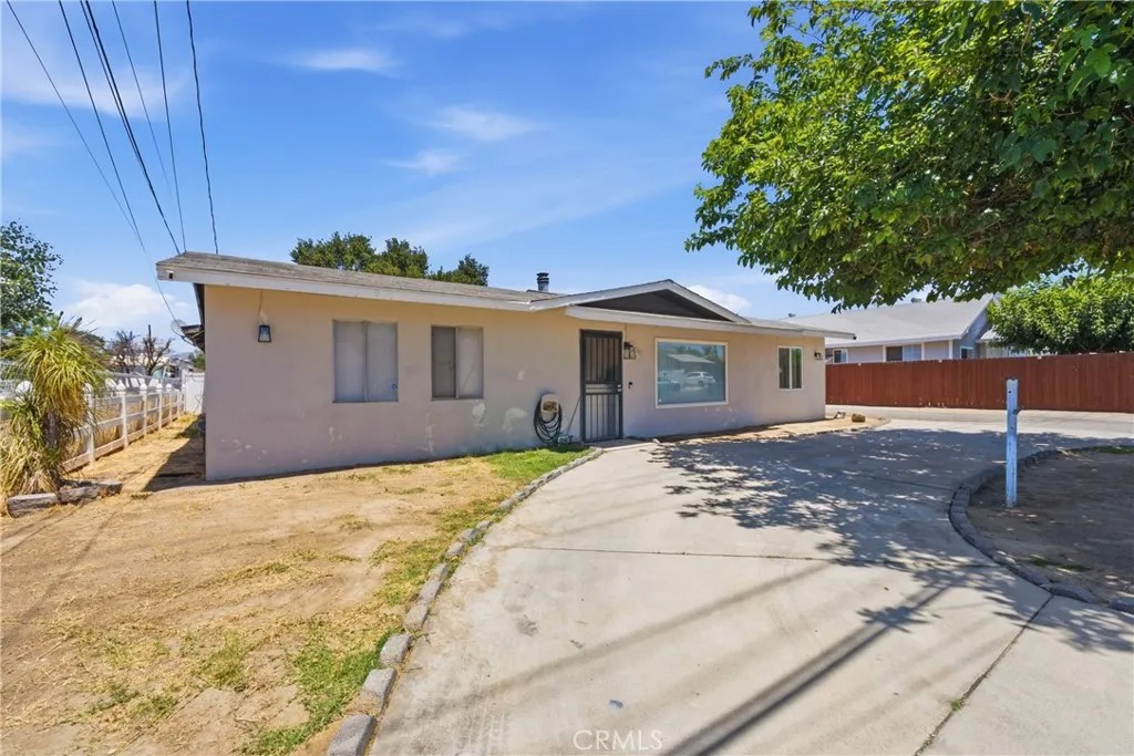 40672 Mayberry