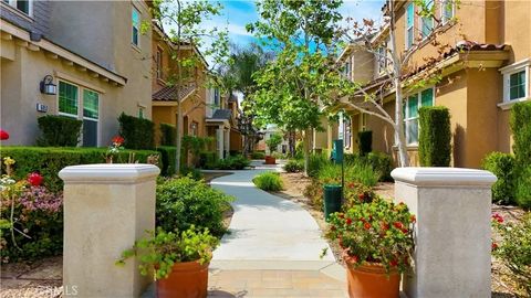 Tiny photo for 6049 Snapdragon St, Eastvale, CA 92880 (MLS # OC26055939)