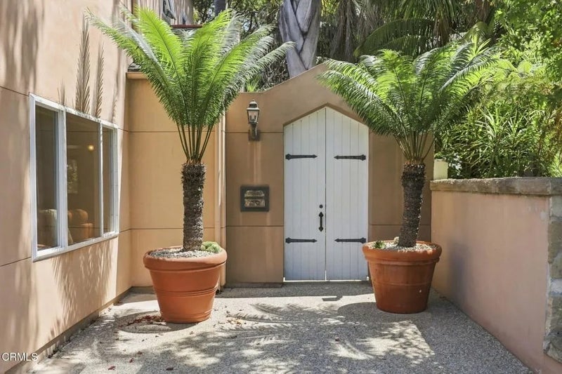 110 Santa Rosa Place