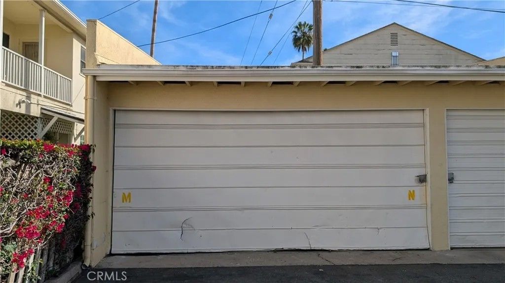 Photo of 1601 N Flower Street, Santa Ana, CA 92706 (MLS # OC26012397)