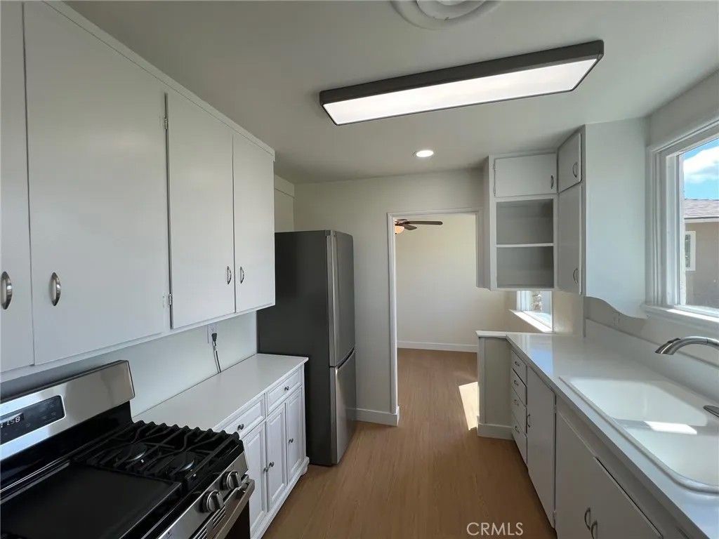 Photo of 15683 Fir St, Hesperia, CA 92345 (MLS # PW26071074)