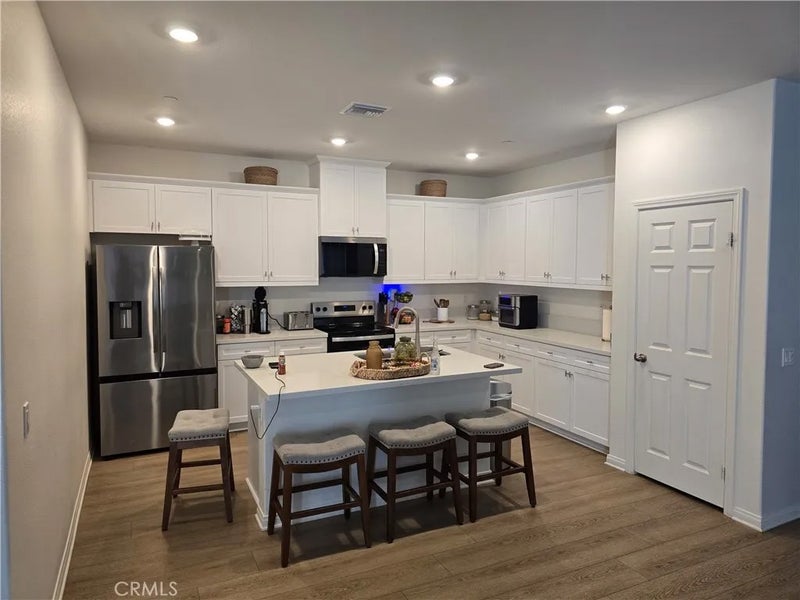 4550 La Spezia Lane