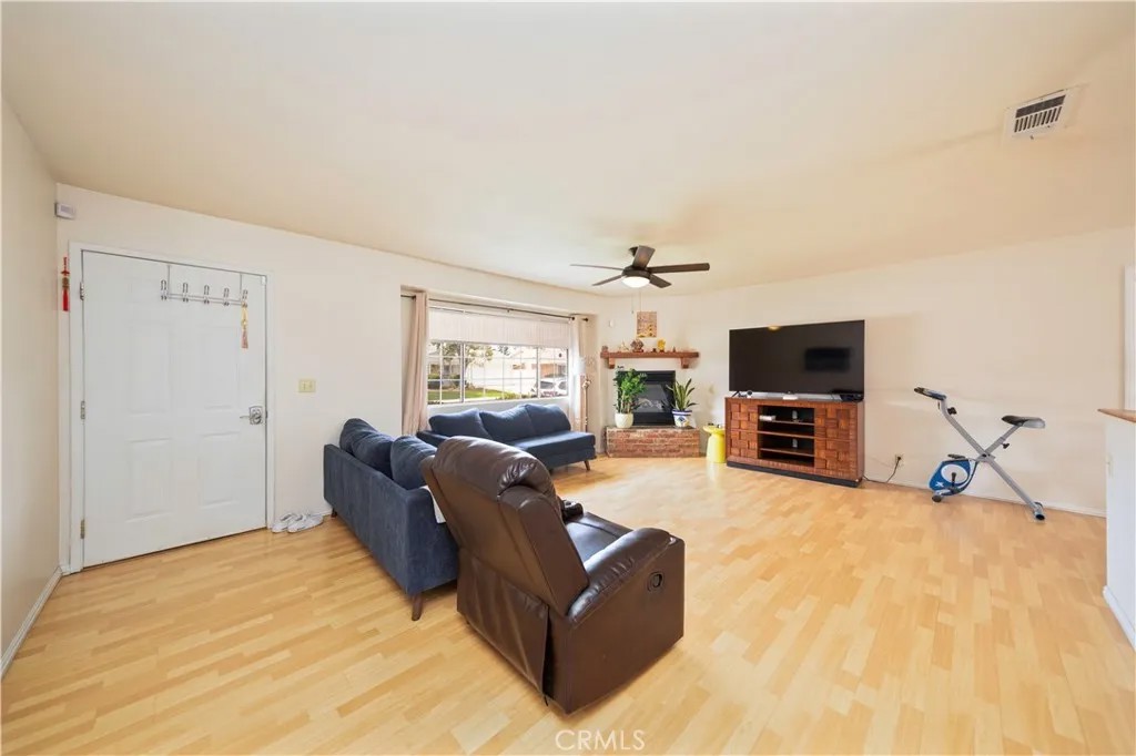 26136 Pine Valley