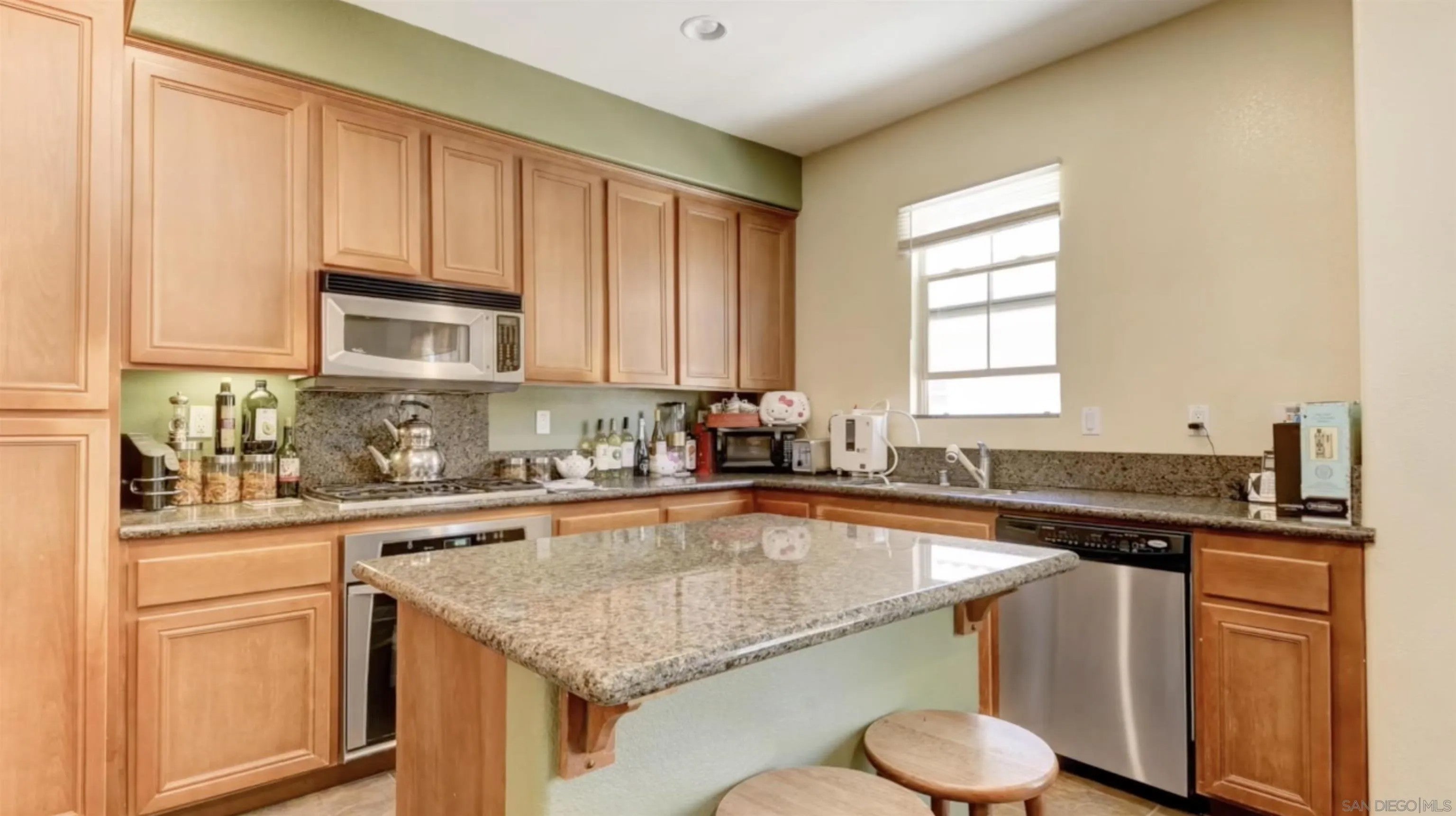 2293 Huntington Point Rd 156