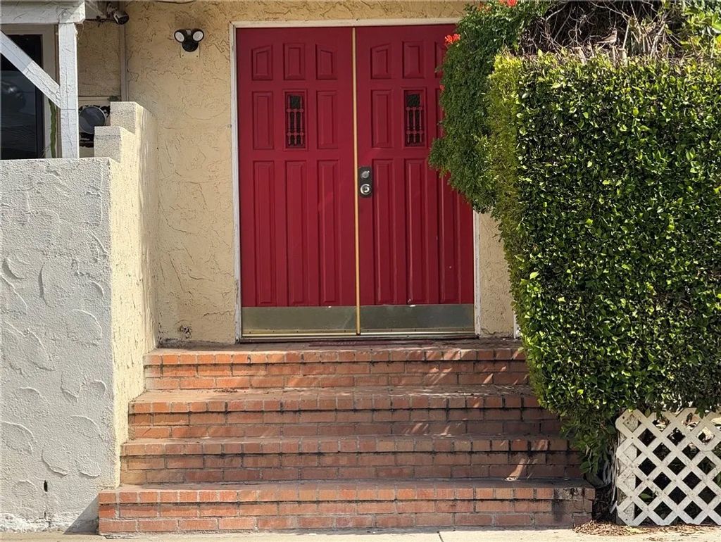 Photo of 12139 Gard Ave, Norwalk, CA 90650 (MLS # DW26089836)