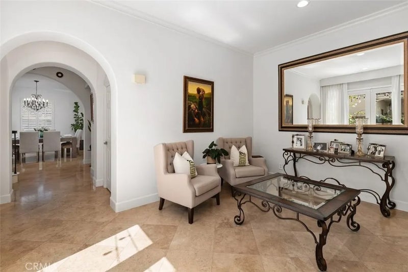 41 Carpenteria