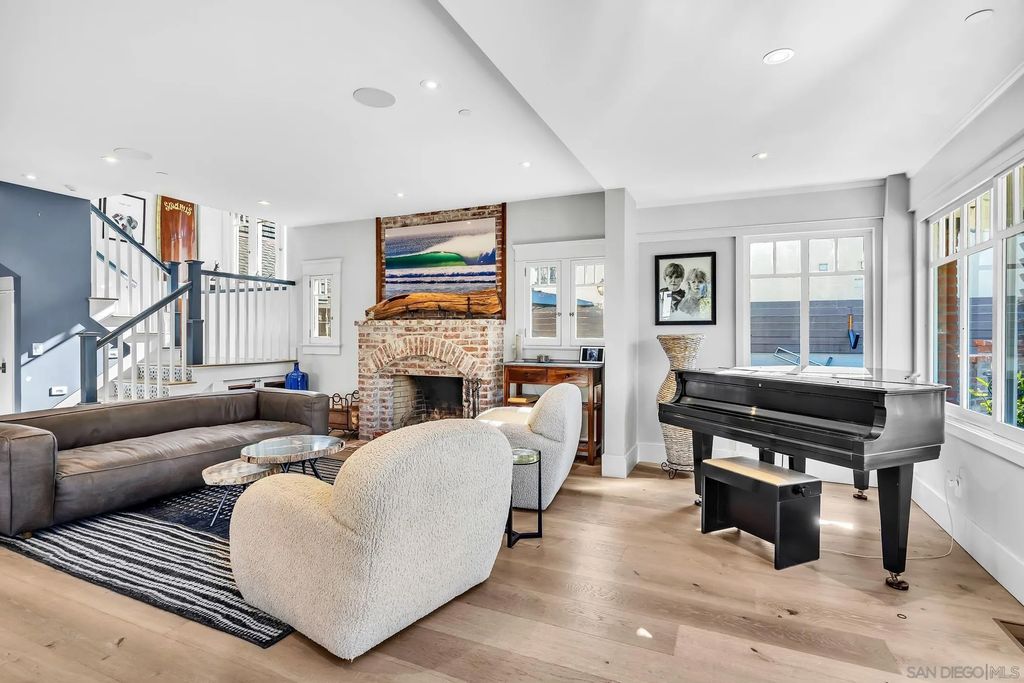 Photo of 1027 G Avenue, Coronado, CA 92118 (MLS # 250039672)